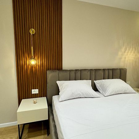 E&R Apartments At Myslym Shyri Tirana Exteriér fotografie