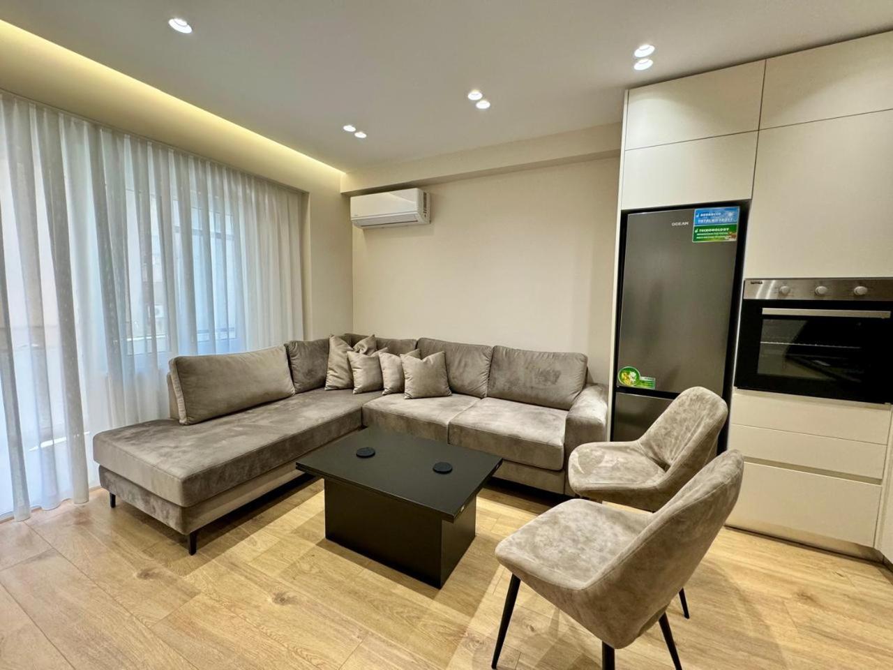 E&R Apartments At Myslym Shyri Tirana Exteriér fotografie