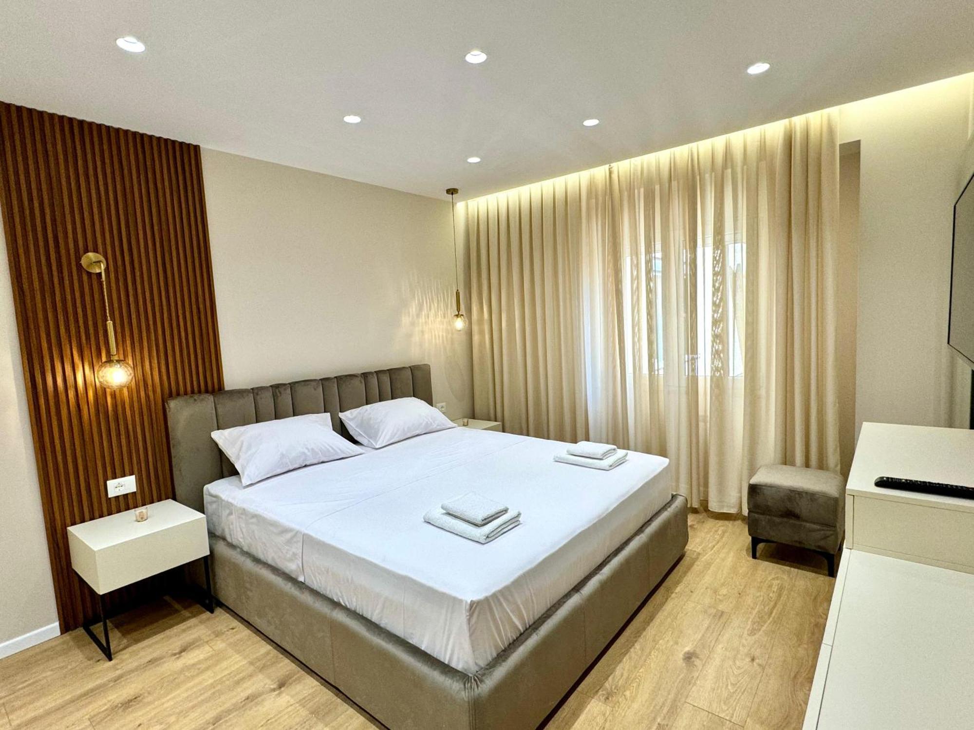 E&R Apartments At Myslym Shyri Tirana Exteriér fotografie